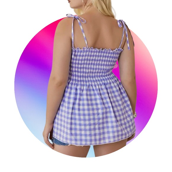 SOLD 😍 Gingham Peplum Top 😍 - Picture 2 of 8